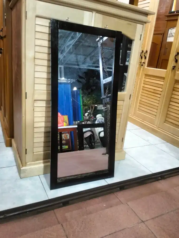 Kaca cermin gantung ukuran 45x95cm cm