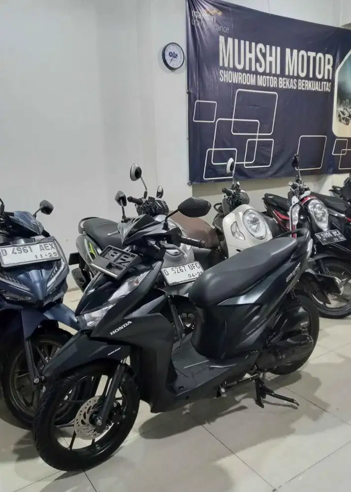 BEAT DELUXE CBS ISS TAHUN 2022, SEPERTI BARU, MUHSHI MOTOR.