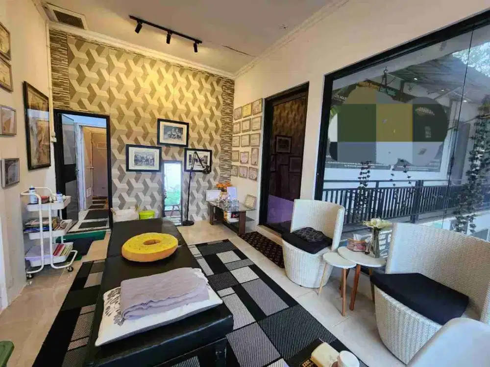 Jual 3 Ruang Usaha di Jalan Raya Cibubur.