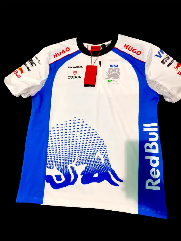 NEW LIMITED EDITION F1 DRIVER TSHIRT HUGO X VCARB