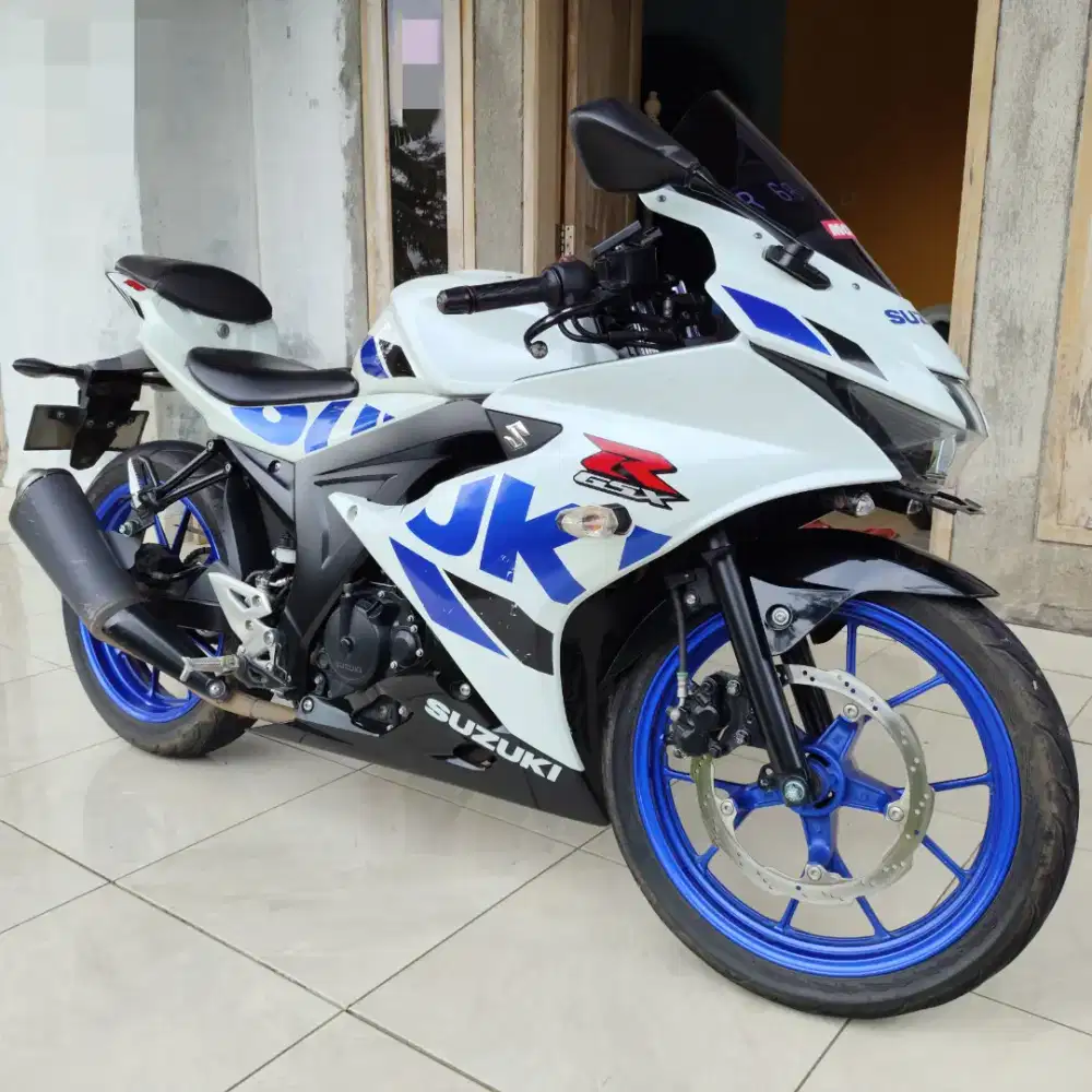 Suzuxi Gsx 150R