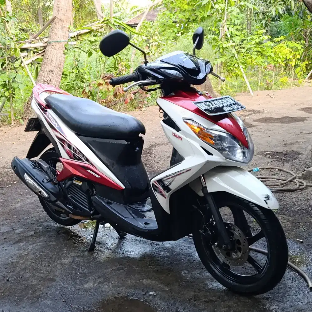 Dijual Yamaha Xeon 2011 Karbu
