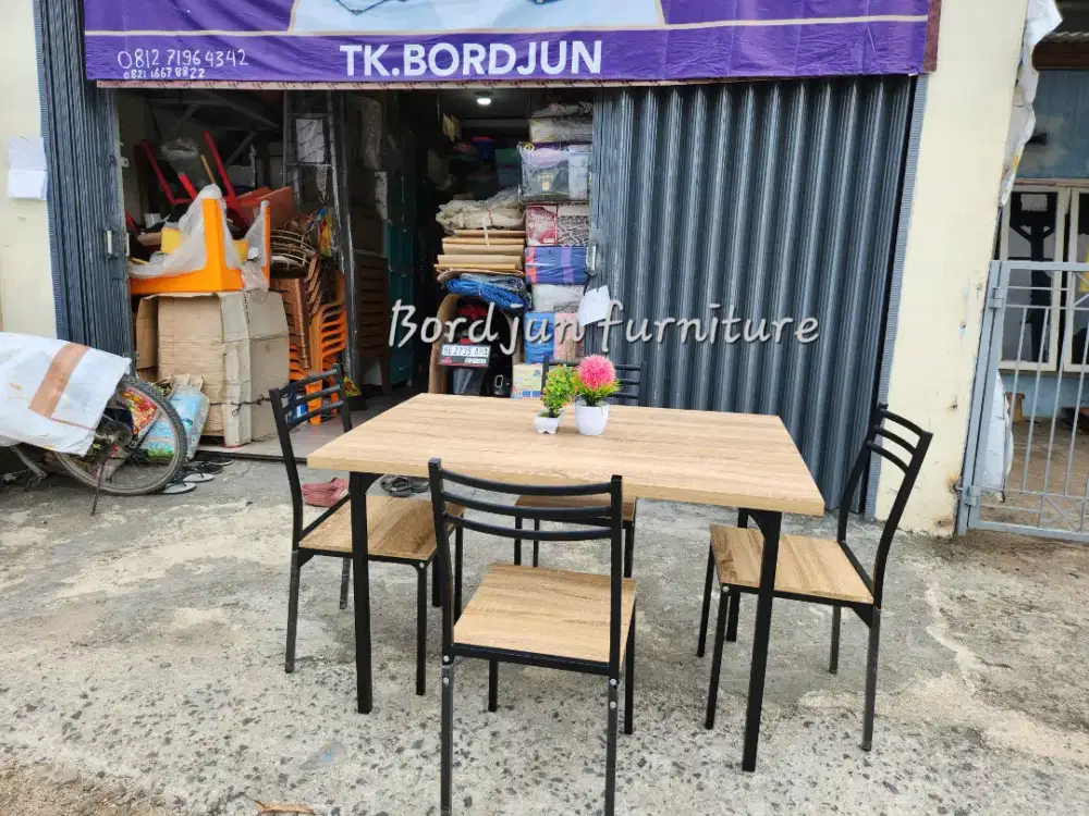 Meja makan eira 4 kursi