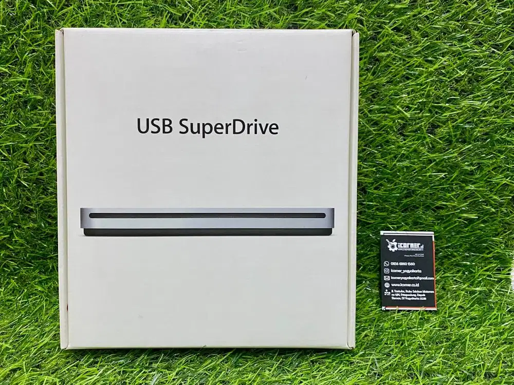 Apple USB SuperDrive – External DVD/CD Drive untuk MacBook & iMac