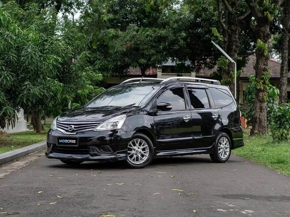 CASH TERMURAH NISSAN GRAND LIVINA 1.5 HWS MATIC 2014 HITAM MOBCARS