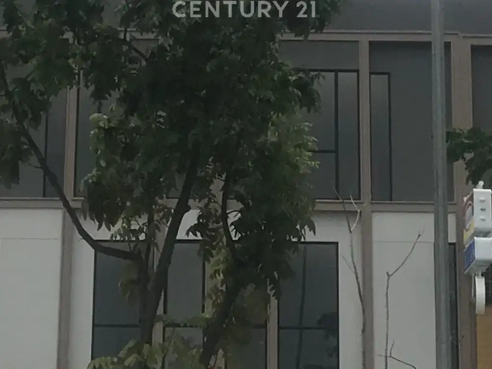 RUKO BAGUS 3 LANTAI SIAP PAKAI DI CENDANA LIPPO CIKARANG