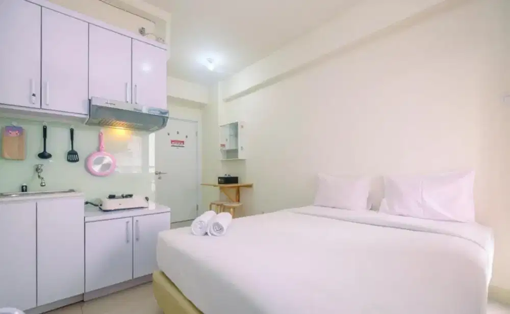 Dijual cepat siap huni apartemen Green pramuka city