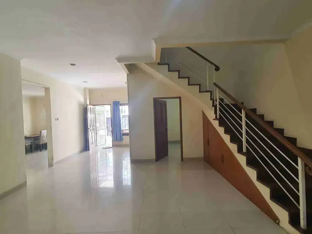 Jual cepat rumah di Janur Indah Kelapa Gading Jakarta Utara