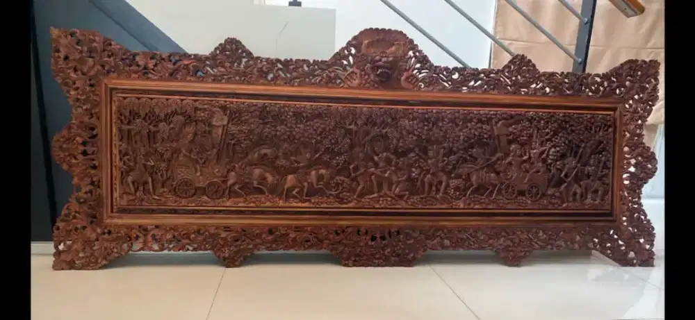 Lukisan Relief Kayu Bali