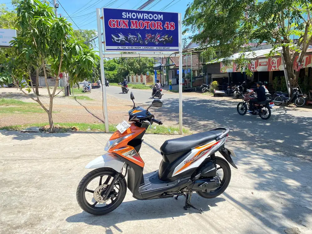 Di jual honda beat tahun 2014