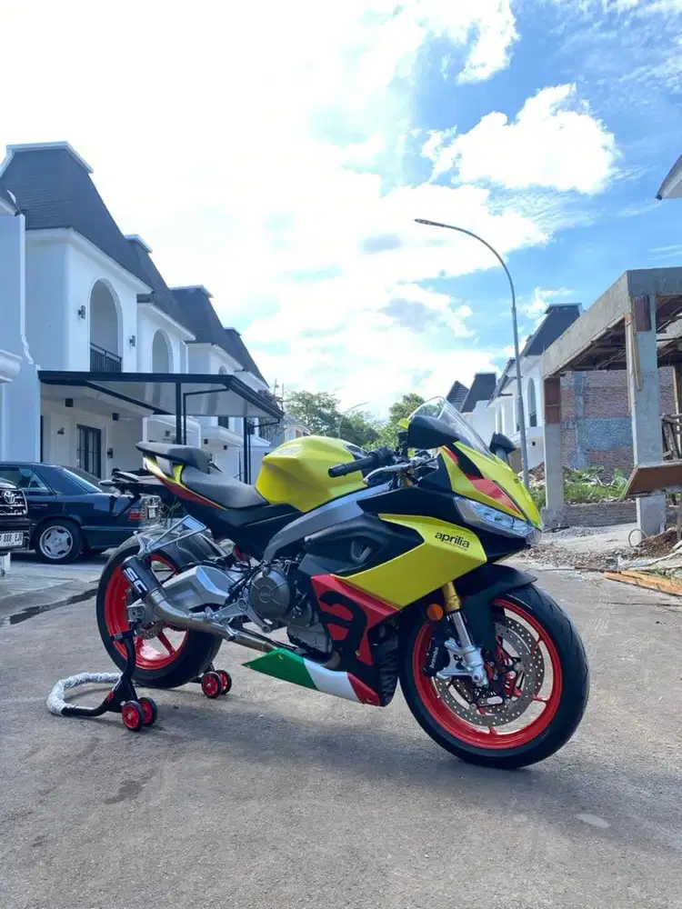 Dijual Motor Sport Aprilia RS 660