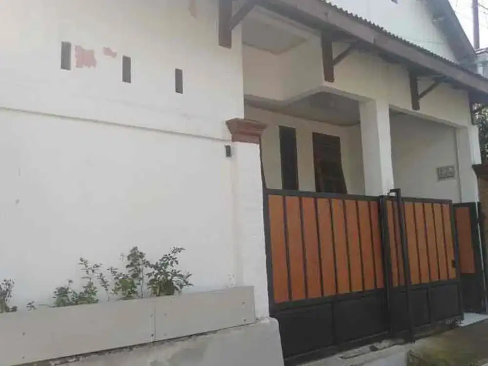 Rumah di Jln Parkit Sawah Lama Ciputat timur