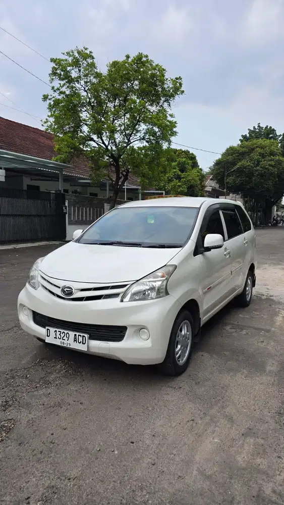 Daihatsu Xenia M manual 2014 Dp 10jt