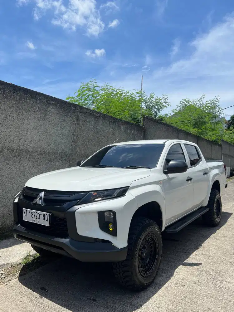 Mitsubishi Triton Double Cabin 2021 Diesel MT