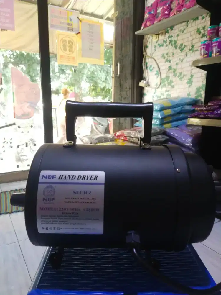 Alat groming , untuk binatang kesayangan juragan