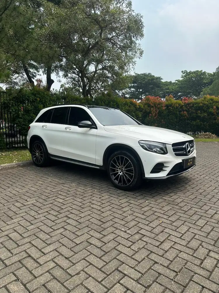 Mercedes Benz Mercy GLC 200 AMG Night Edition 2019