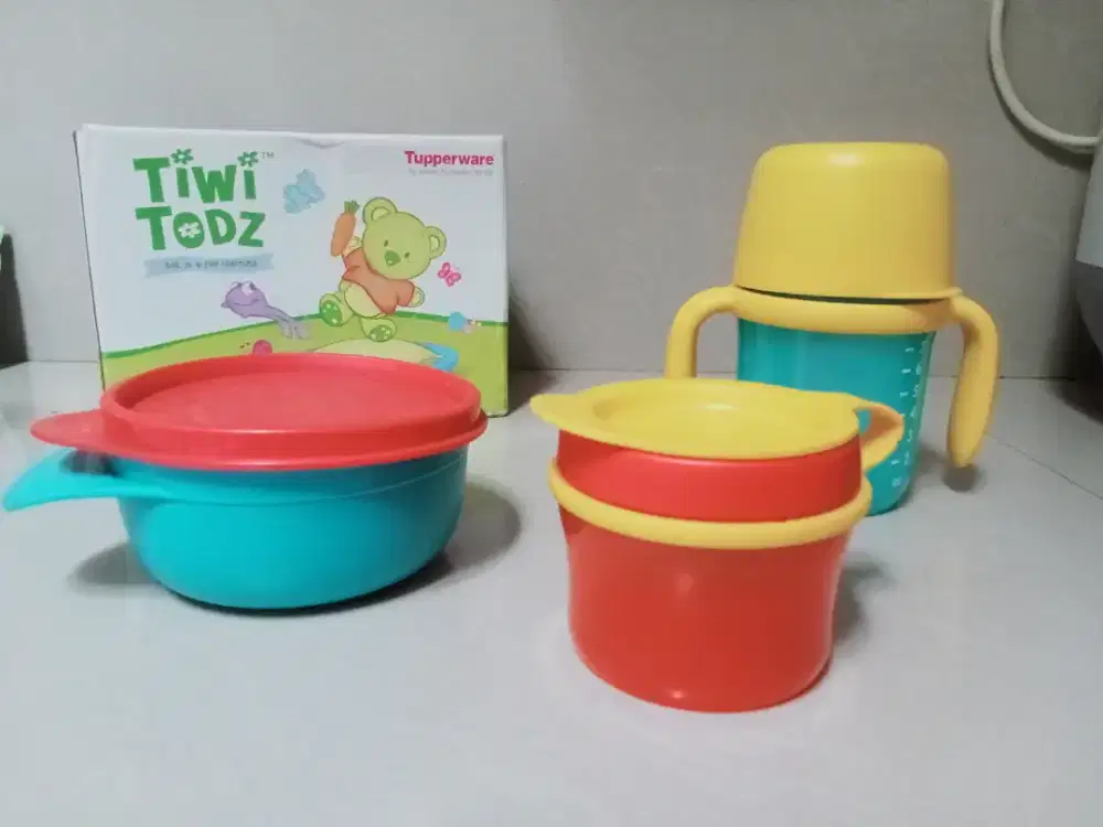 Tappurware set  bayi
