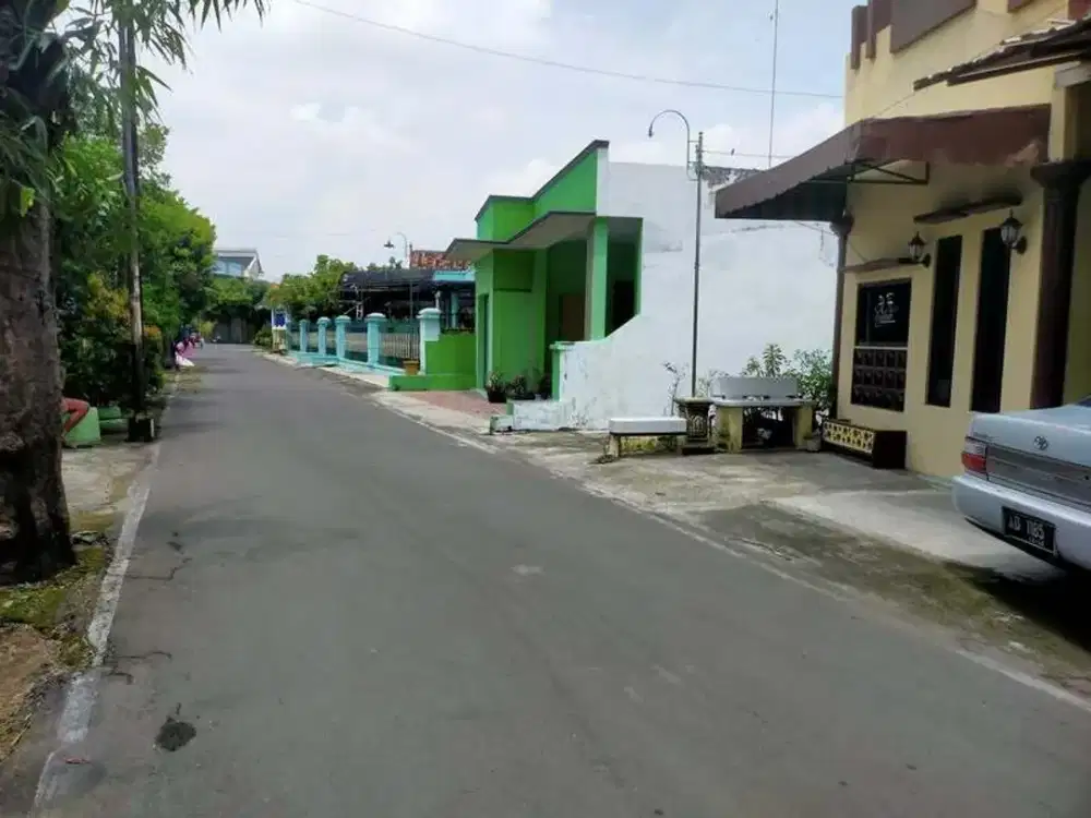 DIJUAL : Tanah Pekarangan Cocok utk Kos²an