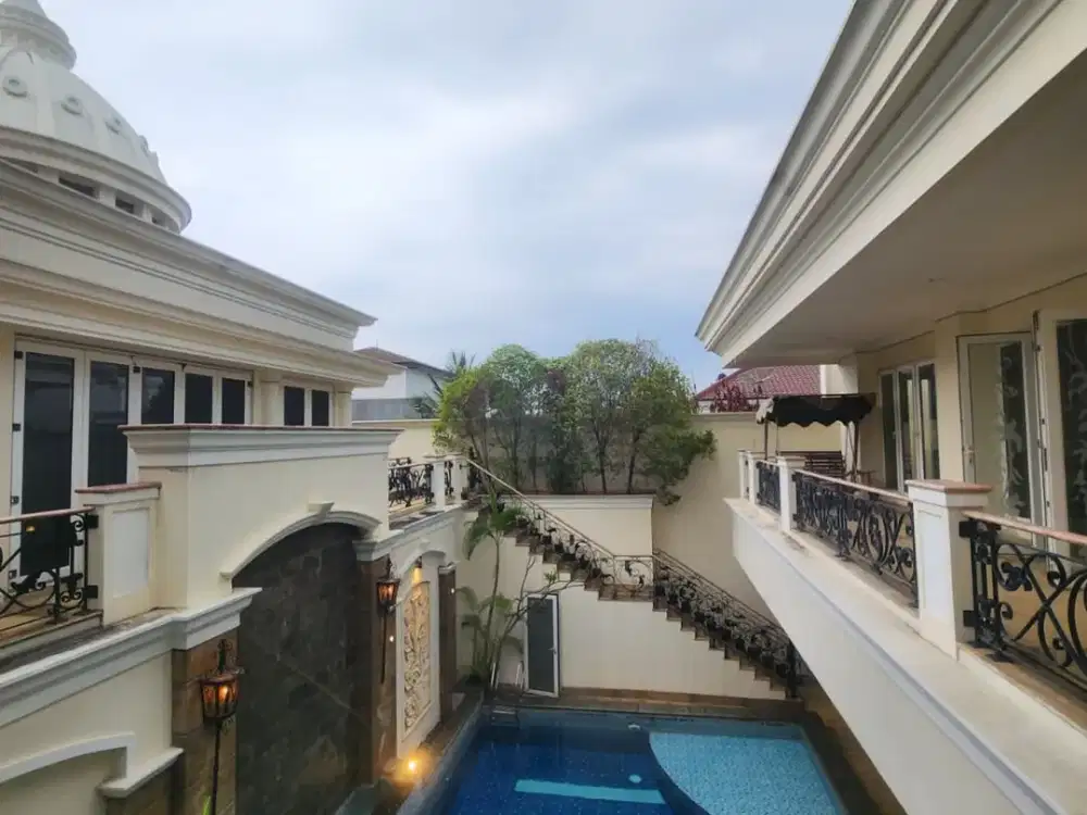 DiJual Rumah Mewah di PIK 1 Jakarta Utara