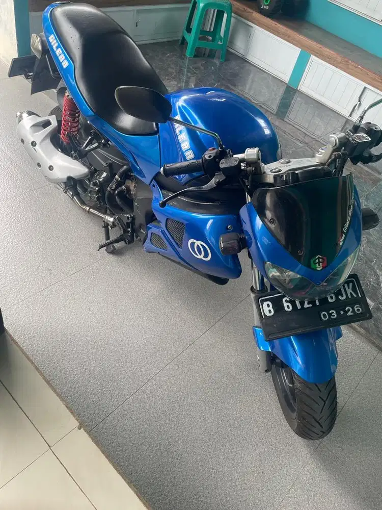 Di jual piaggio gilera dna 180