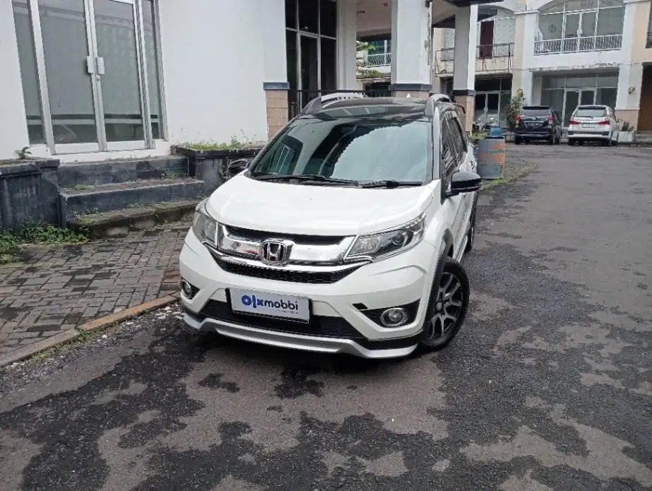 Pajak Panjang - HONDA BRV 1.5 PRESTIGE BENSIN A/T 2016 PUTIH