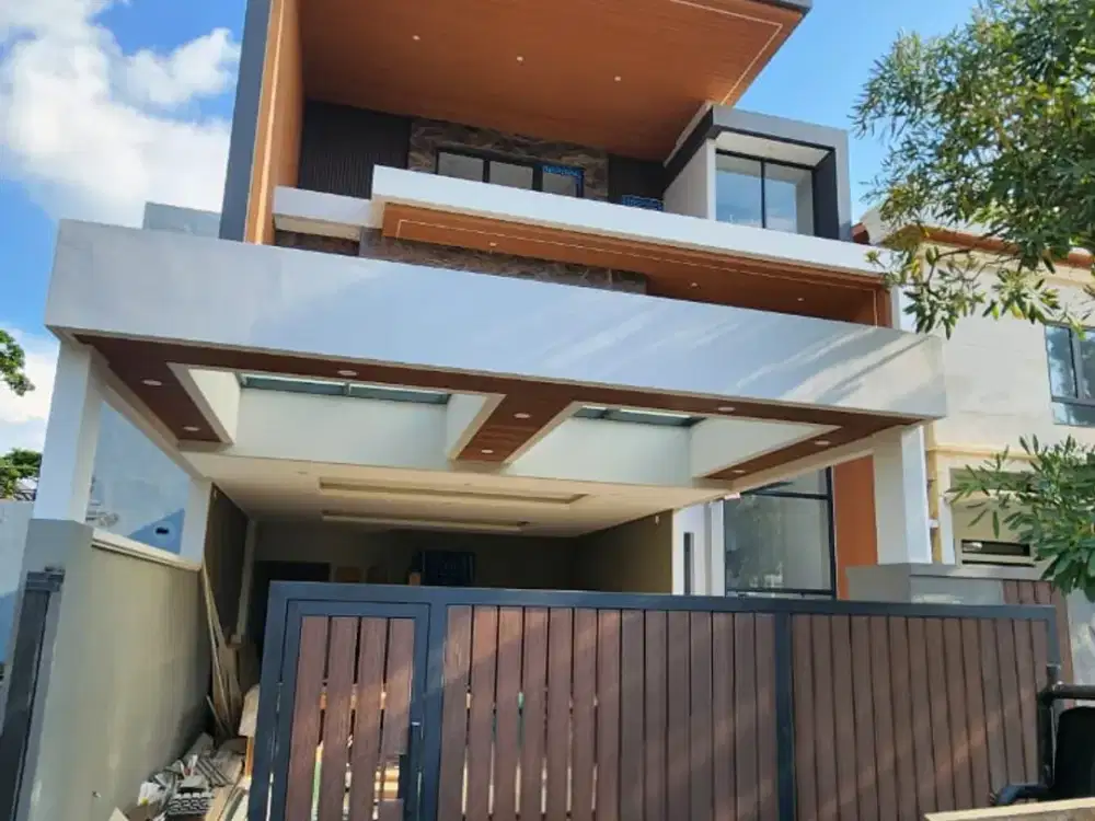 Rumah 3 Lantai Baru Minimalis Semi Furnish SHM di Citraland