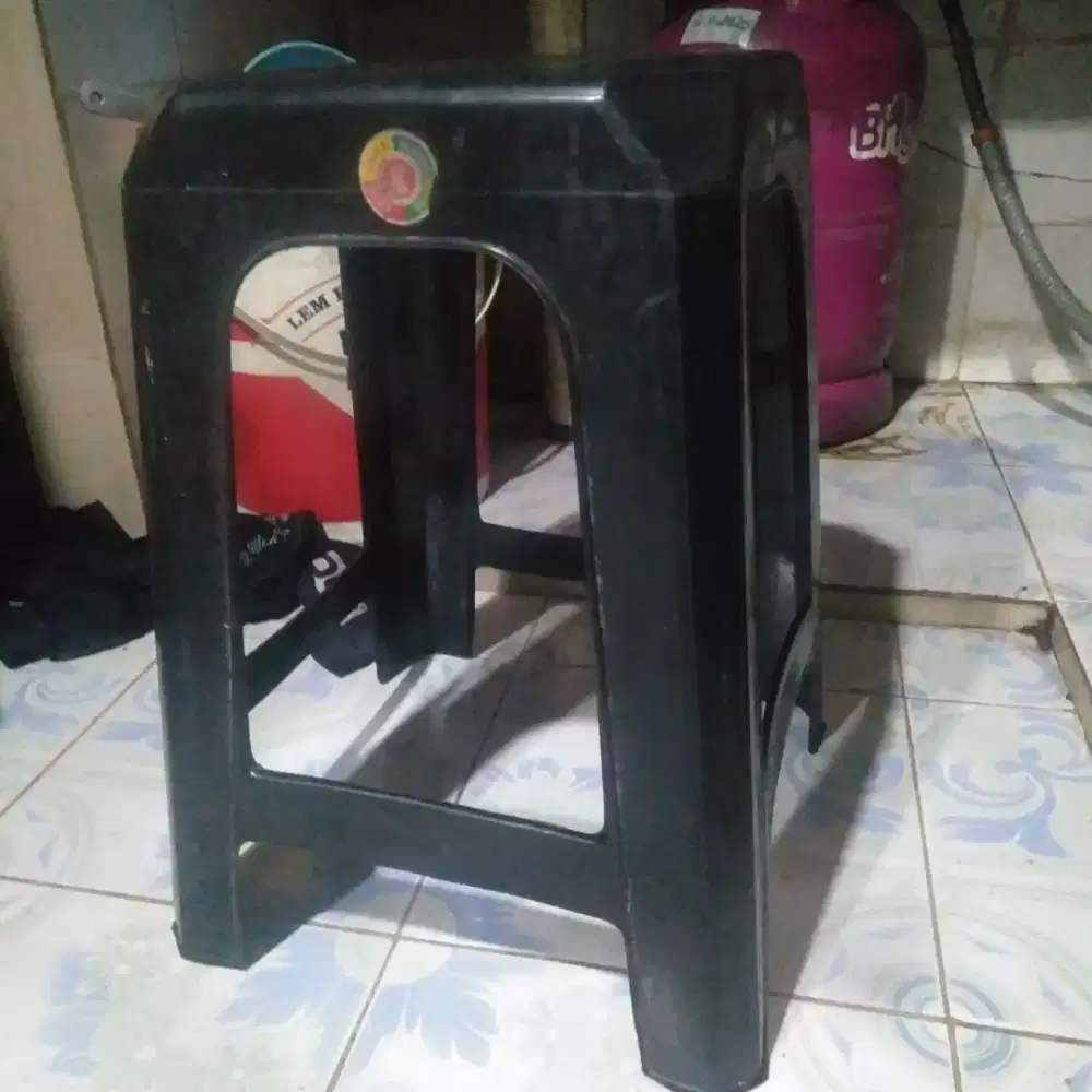 Kursi bakso merk komet star