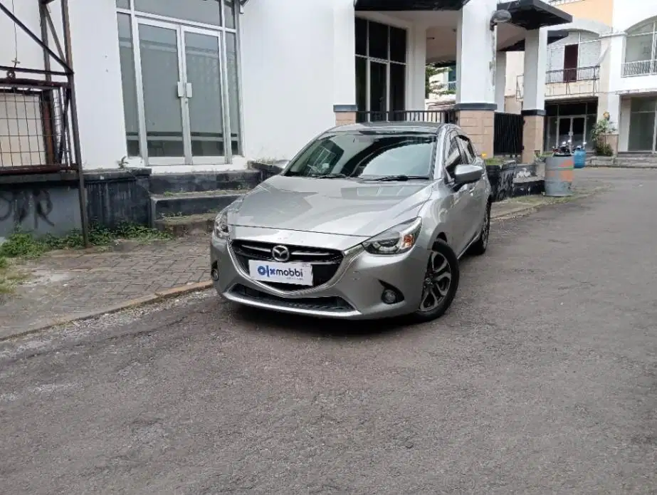 Pajak Panjang - MAZDA 2 1.5 GT BENSIN A/T 2014 SILVER