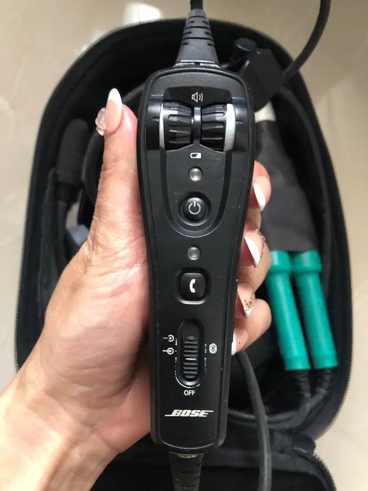 Head Set Terbang BOSE