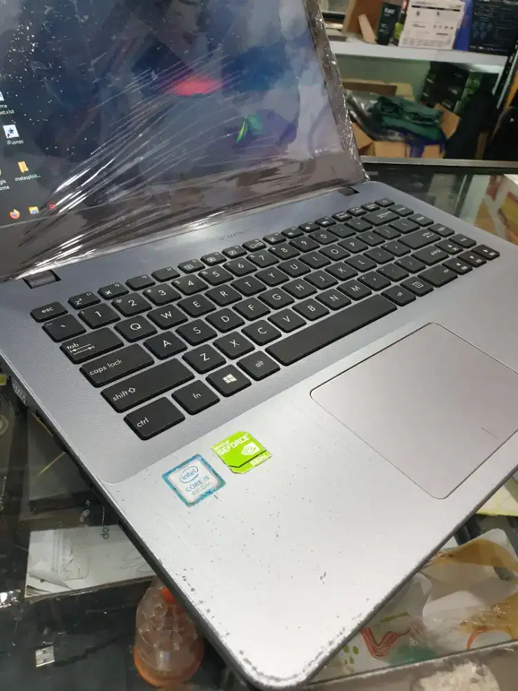 Laptop Asus A442UR CORE I5 RAM 8GB