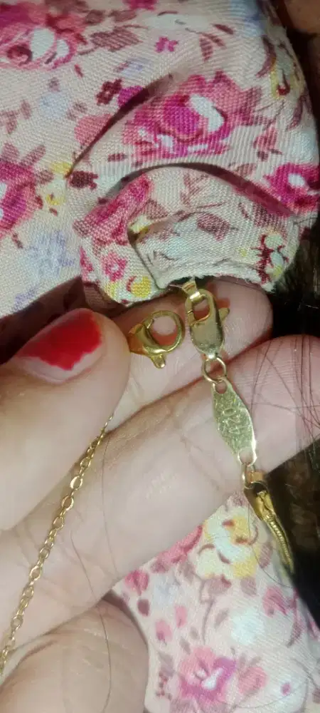 SILAHKAN YG MAU JUAL EMAS, KITA TAMPUNG HARGA TINGGI KAK