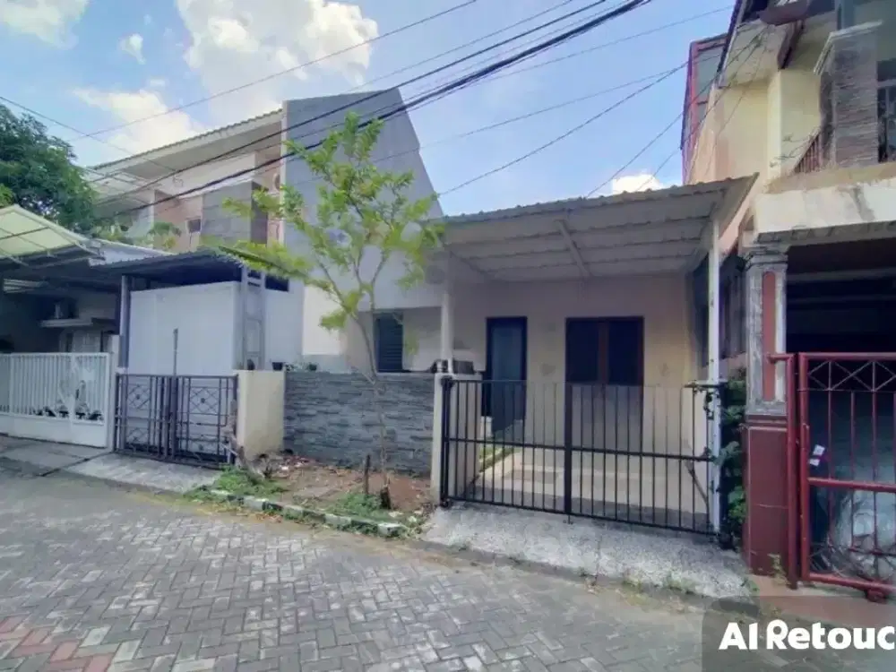Dijual Rumah Babatan Mukti Strategis Siap Huni