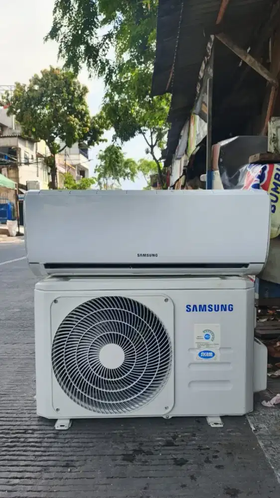 AC Samsung 1/2 PK R 32 second