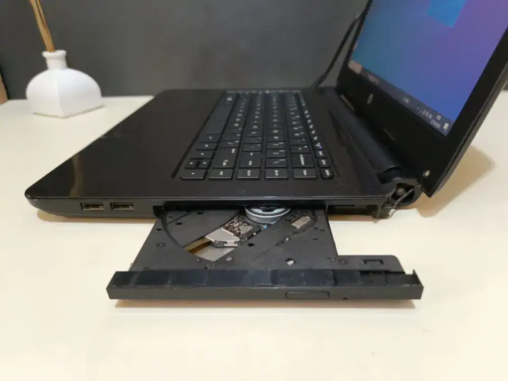 HP 14 Gen 6 Sudah VGA Second