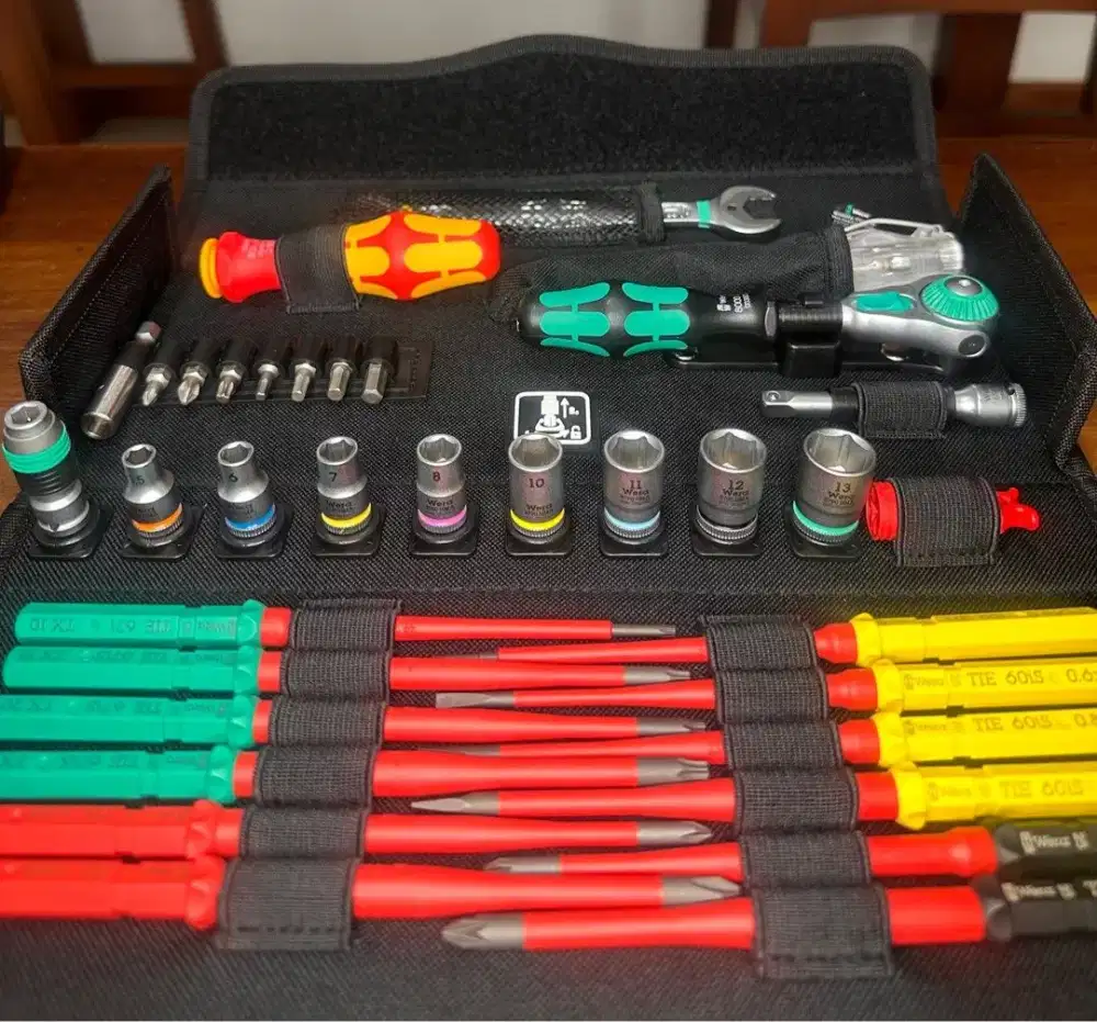 Wera Kraftform Kompakt W1 Maintenance Set Obeng Kunci Pas Soket Nut
