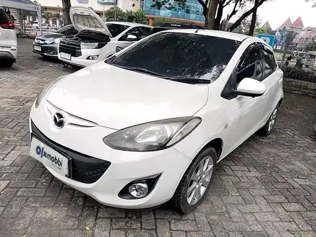 LOW DP Mazda 2 1.5 V Bensin-AT 2013 EKR