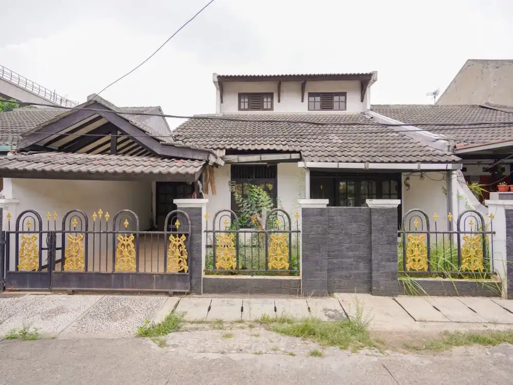 Rumah SHM Siap Huni 10 Menit ke Grand Galaxy Park Hadap Timur J-24602