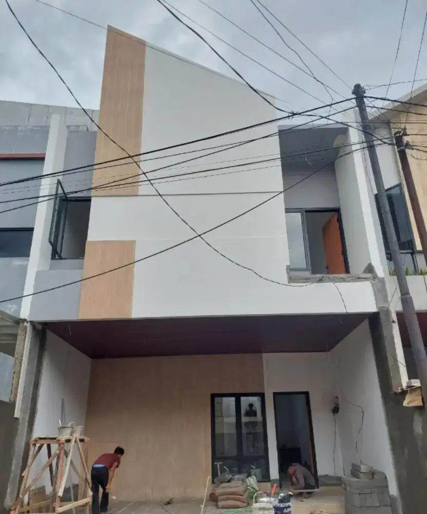 RUMAH BARU DI KOMPLEK CIPINANG JAYA