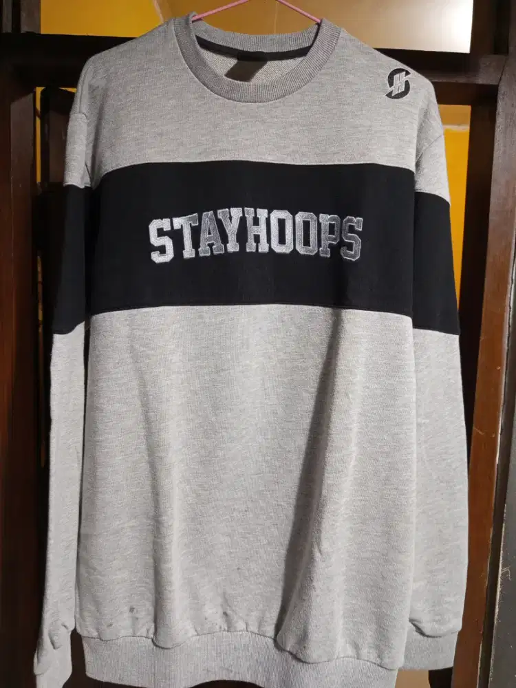 Sweater Abu2 Hitam Merk Newwave