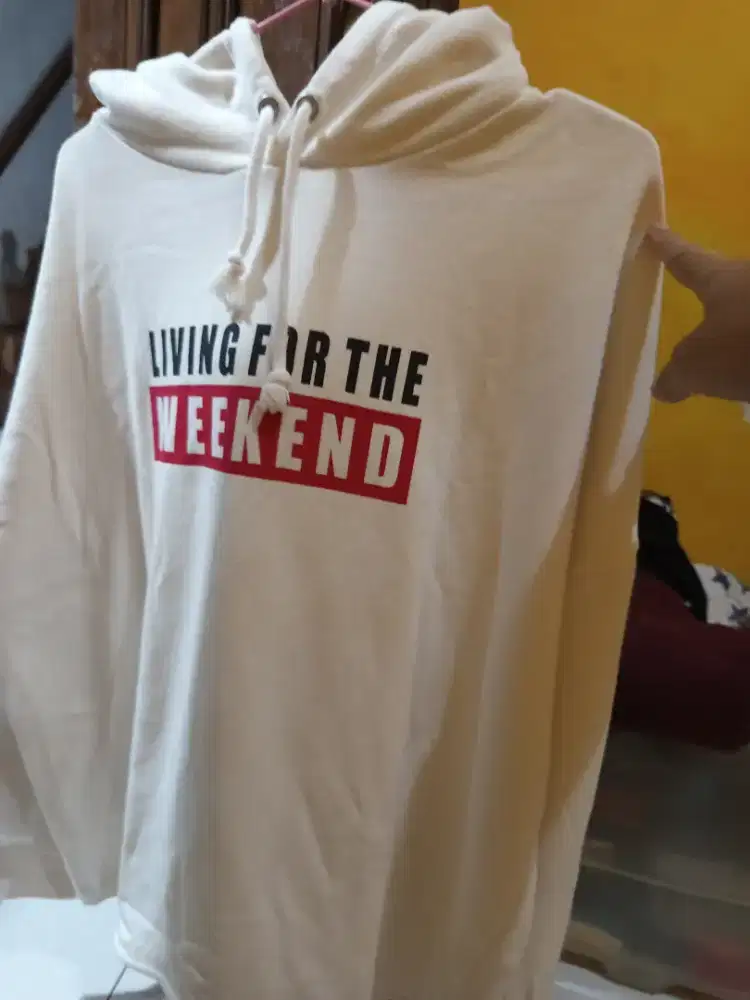 Sweater Hoody putih divided H&M