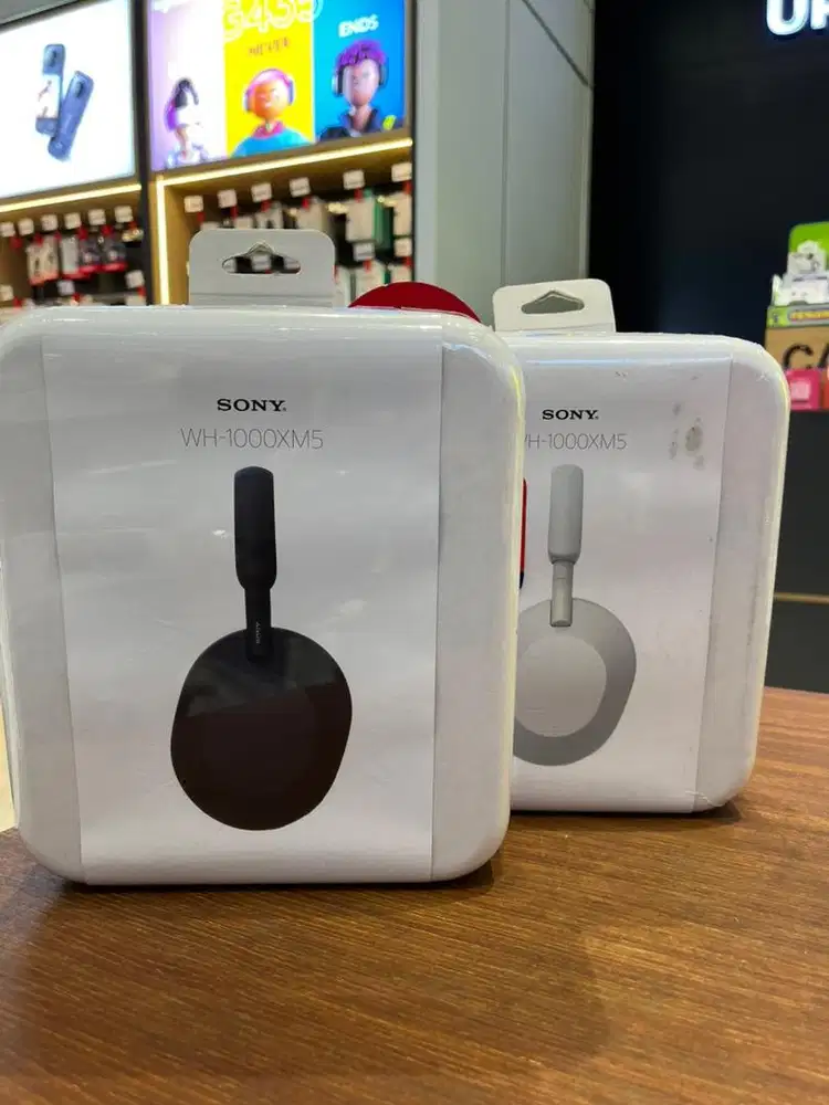 Sell Sony WH-1000XM5 BNIB
