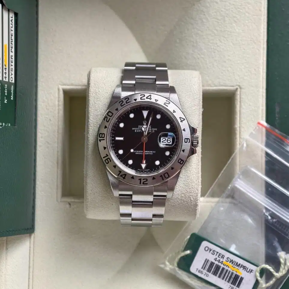 Rolex Explorer II 16570 Black Dial 40mm Date GMT automatic 'Random'