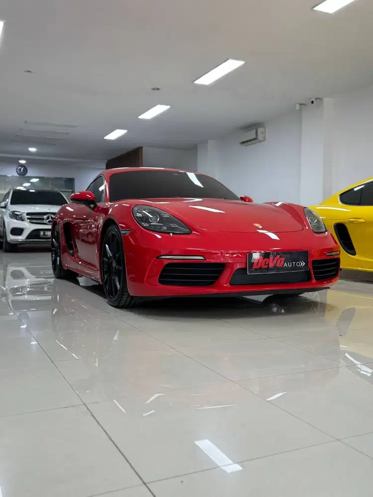 2019/20 Porsche 718 Cayman Coupe 2.0L Turbo