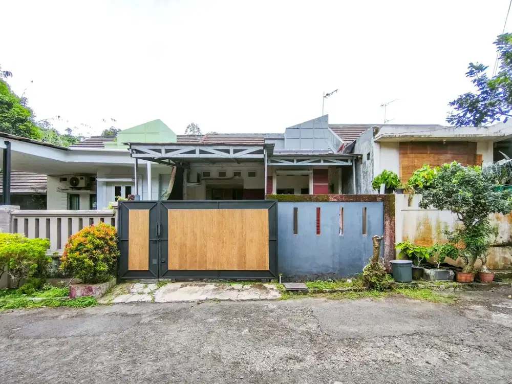 Rumah SHM Strategis 8 Mnt ke Stasiun Depok Bisa Nego J-26841