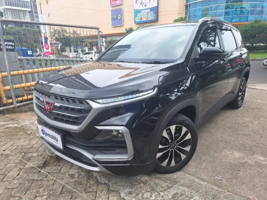 LOW DP Wuling Almaz 1.5 Smart Enjoy 7-Seater Bensin-AT 2022 PZF