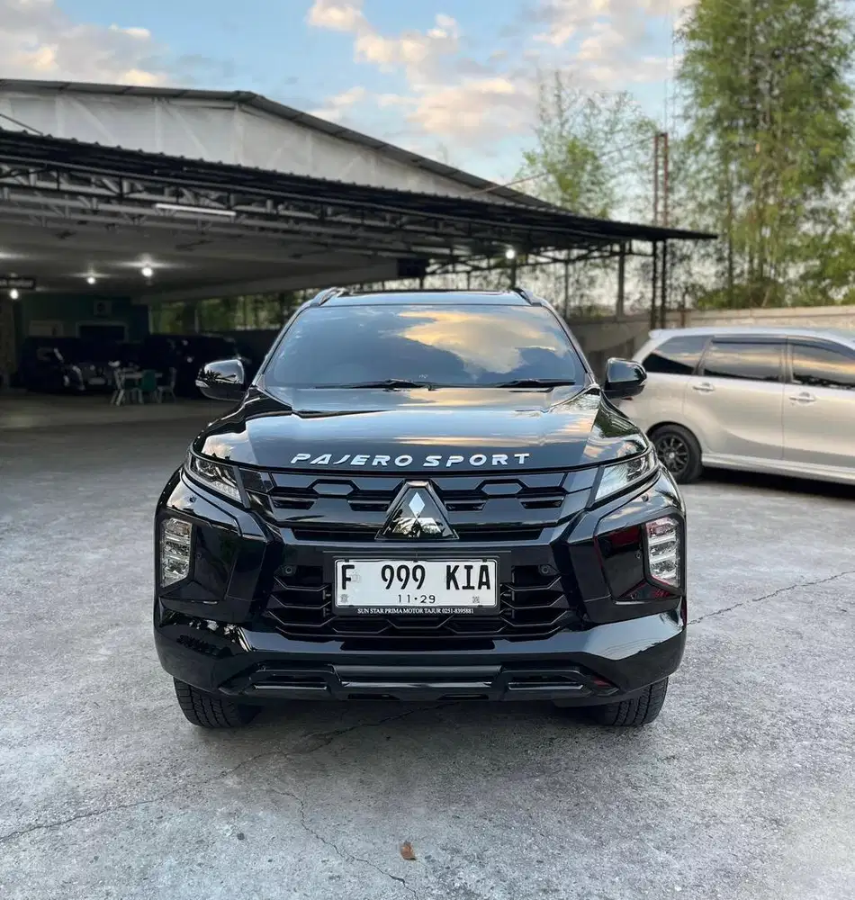 PAJERO DAKAR 4X2 2024 FACELIF Km 6 Ribu Full Set