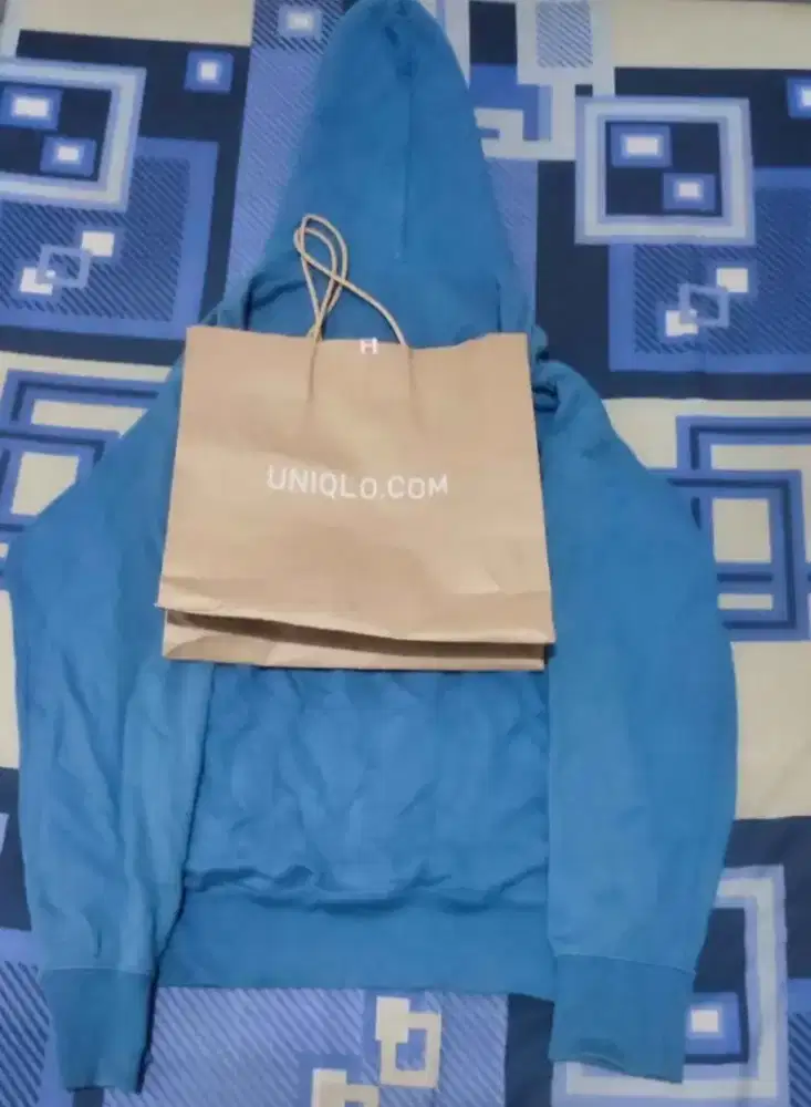 Hoodie uniqlo ori