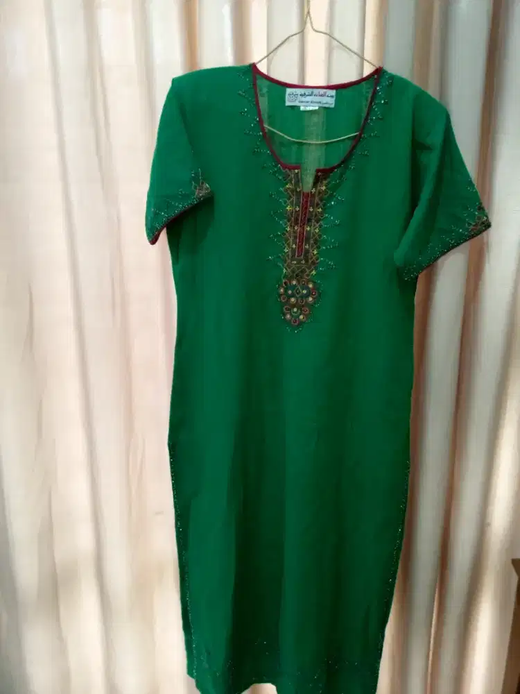 Preloved busana muslim