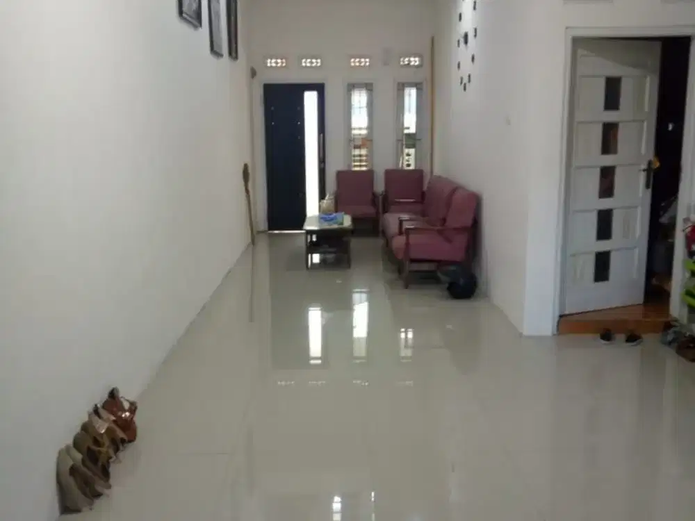 RUMAH NYAMAN DAN STRATEGIS DI UJUNG BERUNG BANDUNG