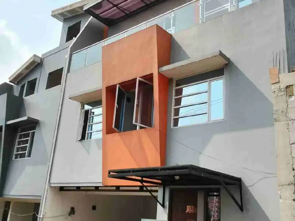 Hunian Mewah 3 lantai di Sukmajaya Depok 1.2 M  (imel)